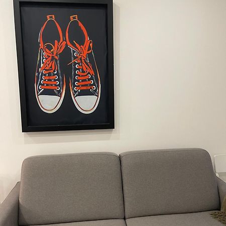 Chez Les Artistes De Menilmontant Apartment Paris Ngoại thất bức ảnh