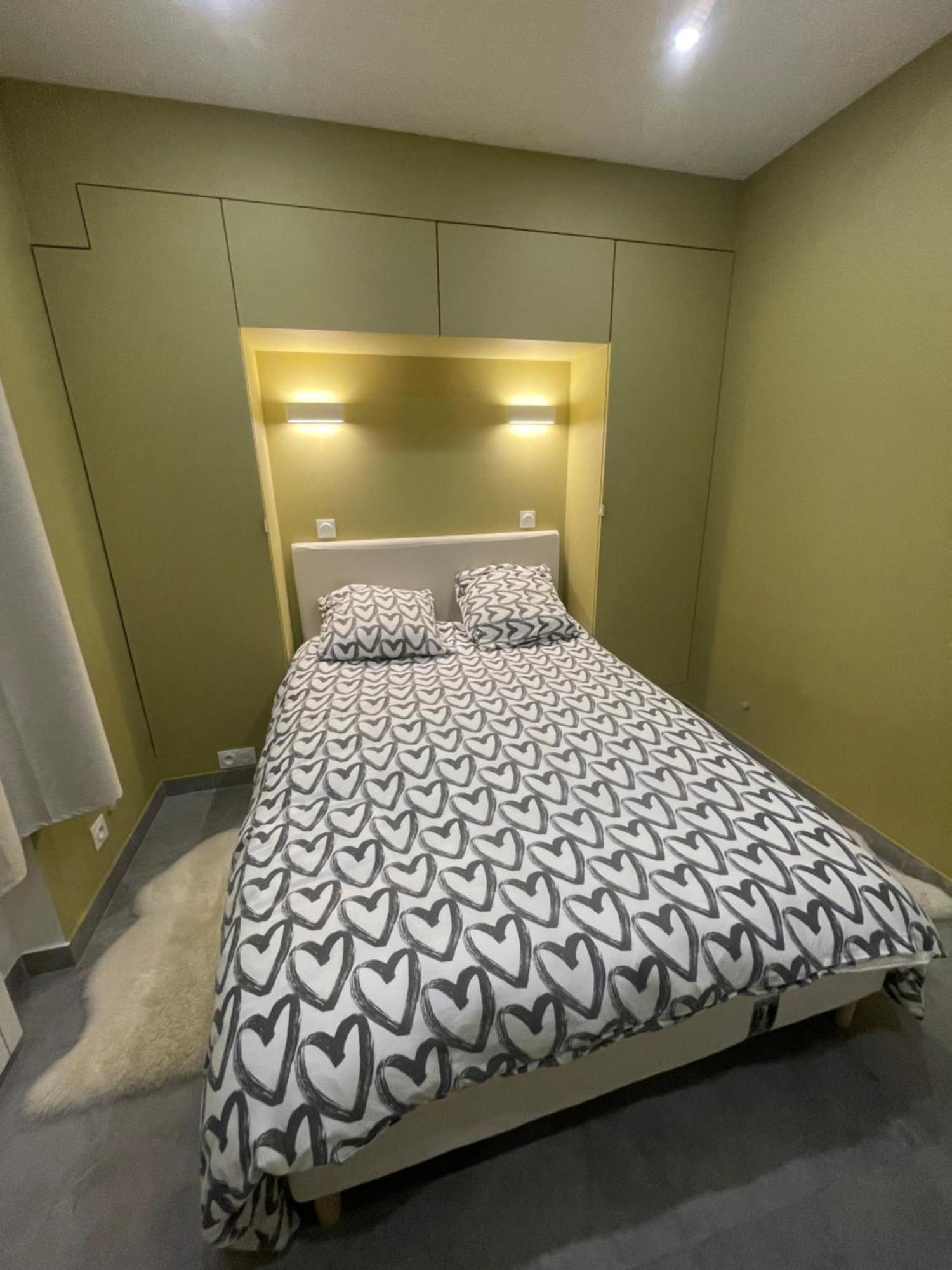Chez Les Artistes De Menilmontant Apartment Paris Ngoại thất bức ảnh